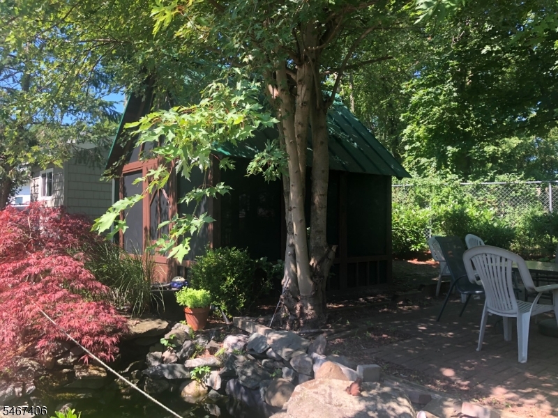 96 Compton Street Middletown NJ 07718