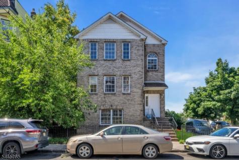 328 Hawthorne Avenue Newark NJ 07112