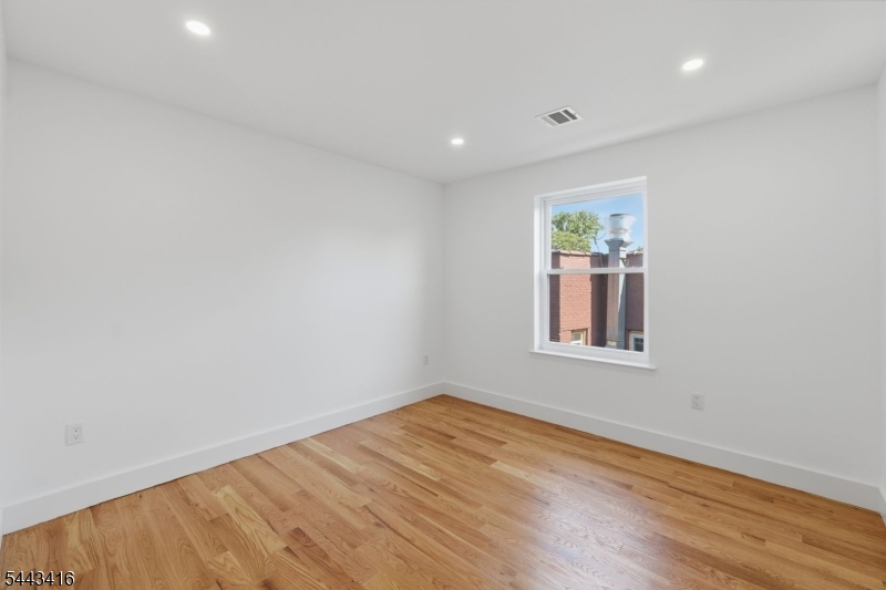 130 N 17th Street East Orange NJ 07017