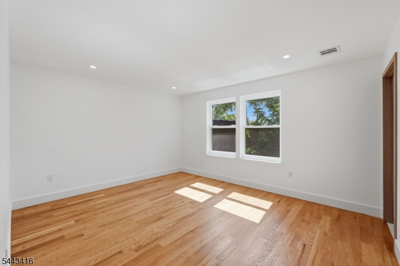 130 N 17th Street East Orange NJ 07017