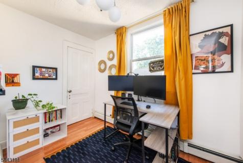23 S 17th Street East Orange NJ 07018