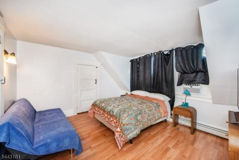 23 S 17th Street East Orange NJ 07018
