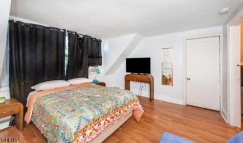 23 S 17th Street East Orange NJ 07018