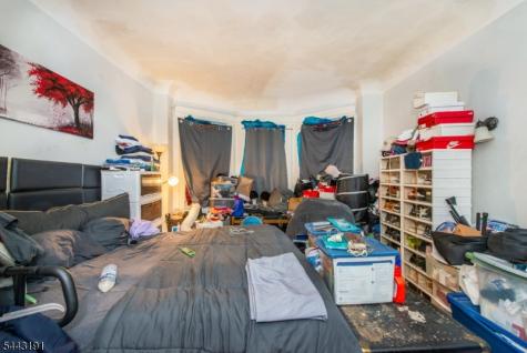 23 S 17th Street East Orange NJ 07018