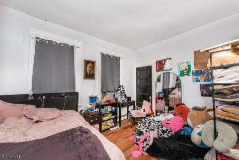 23 S 17th Street East Orange NJ 07018