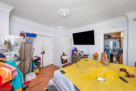 23 S 17th Street East Orange NJ 07018