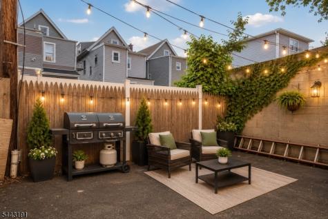 23 S 17th Street East Orange NJ 07018