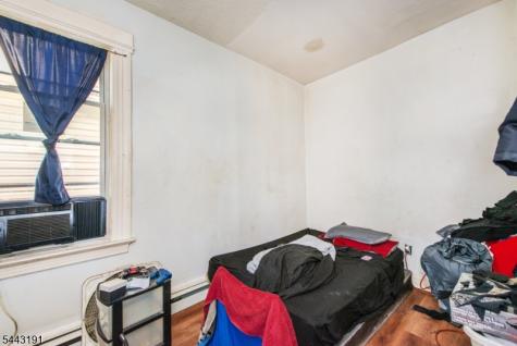 23 S 17th Street East Orange NJ 07018