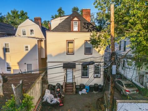 23 S 17th Street East Orange NJ 07018