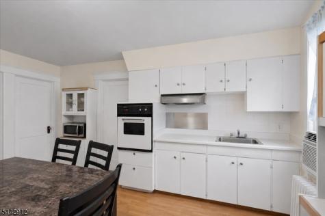 191 Brown Avenue Prospect Park NJ 07508
