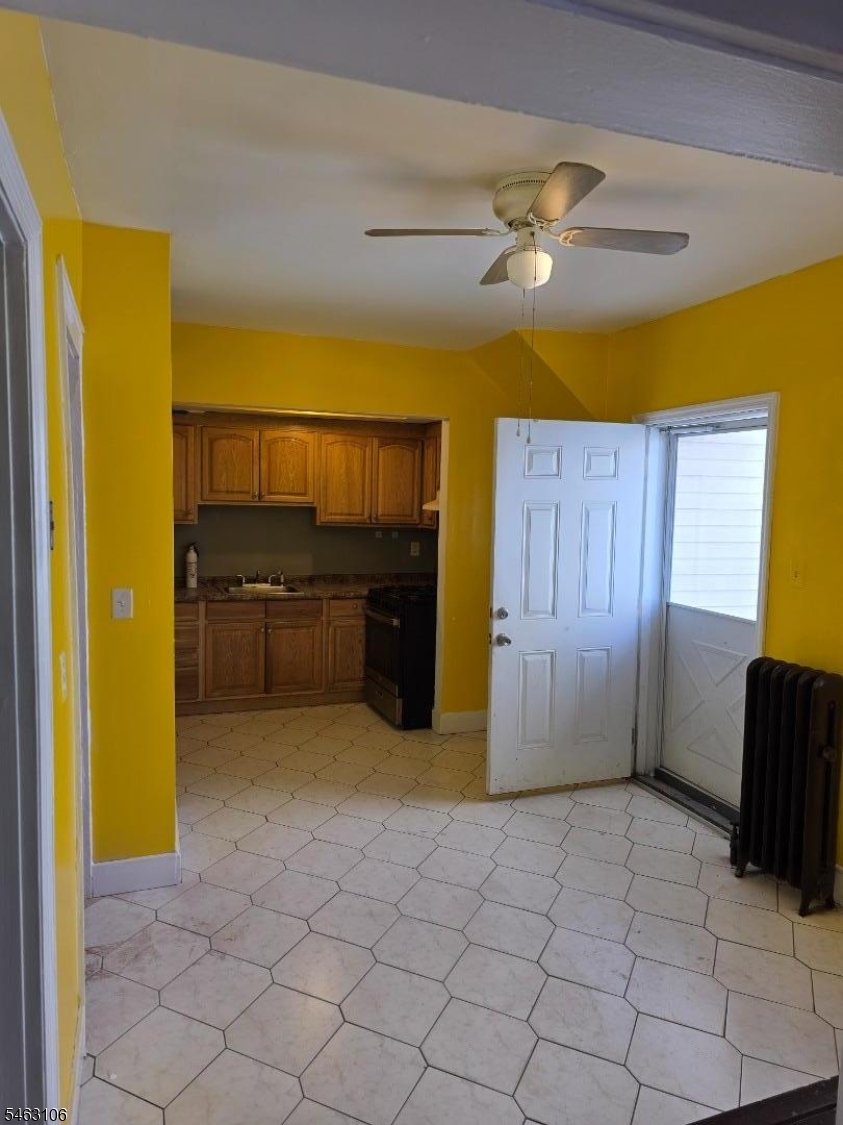 929 Adams Avenue Elizabeth NJ 07201
