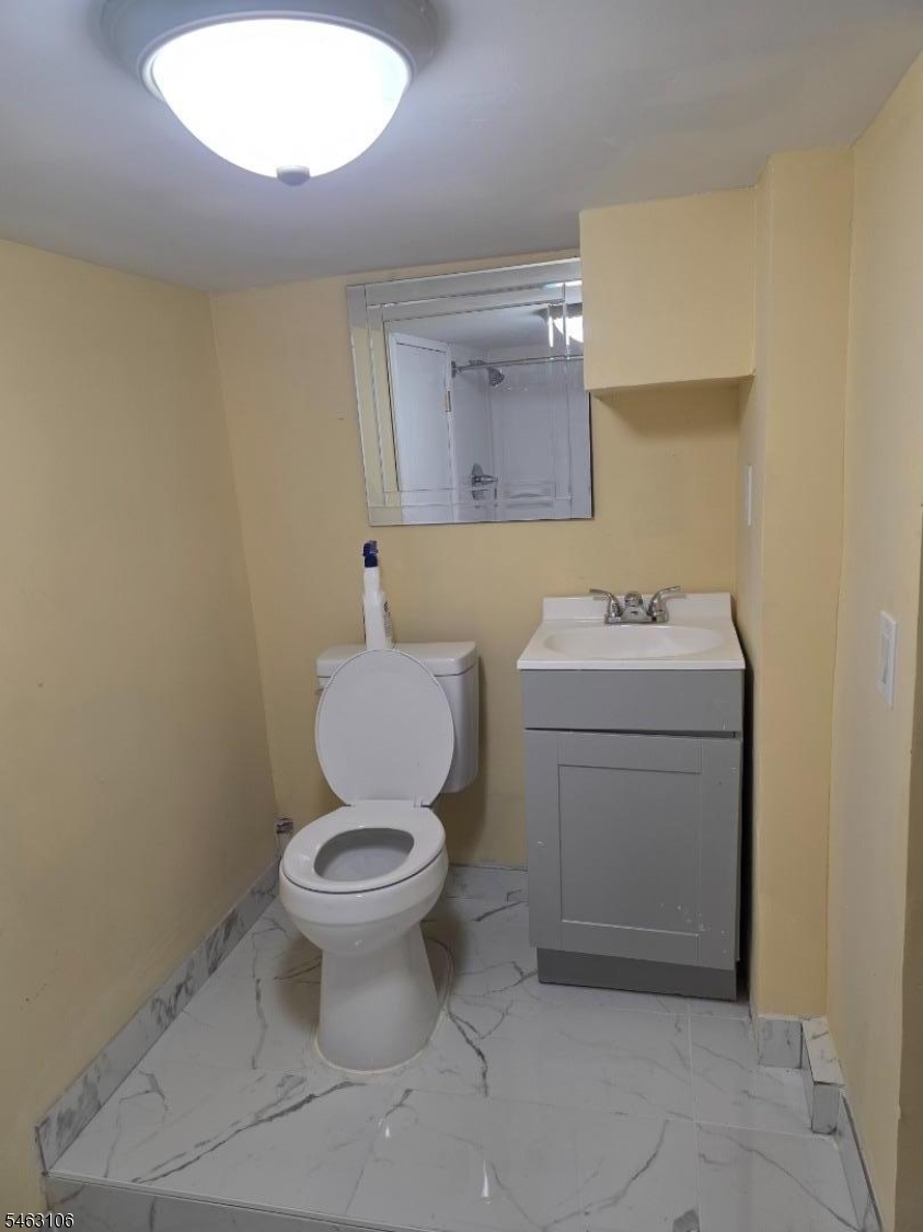 929 Adams Avenue Elizabeth NJ 07201