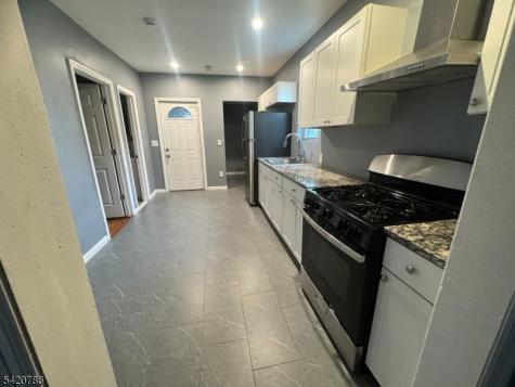 17 Home Street Franklin NJ 08873