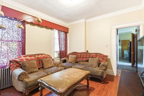 36 Kenmore Avenue Newark NJ 07106
