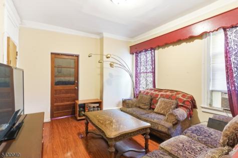 36 Kenmore Avenue Newark NJ 07106