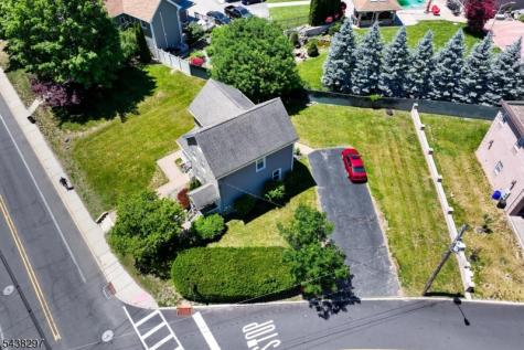 138 Hamburg Turnpike Bloomingdale NJ 07403