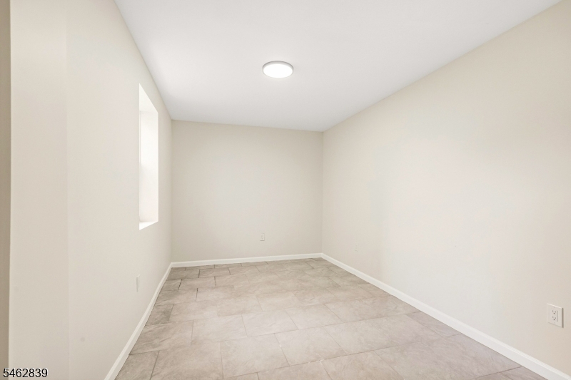 236 Avon Avenue Newark NJ 07108