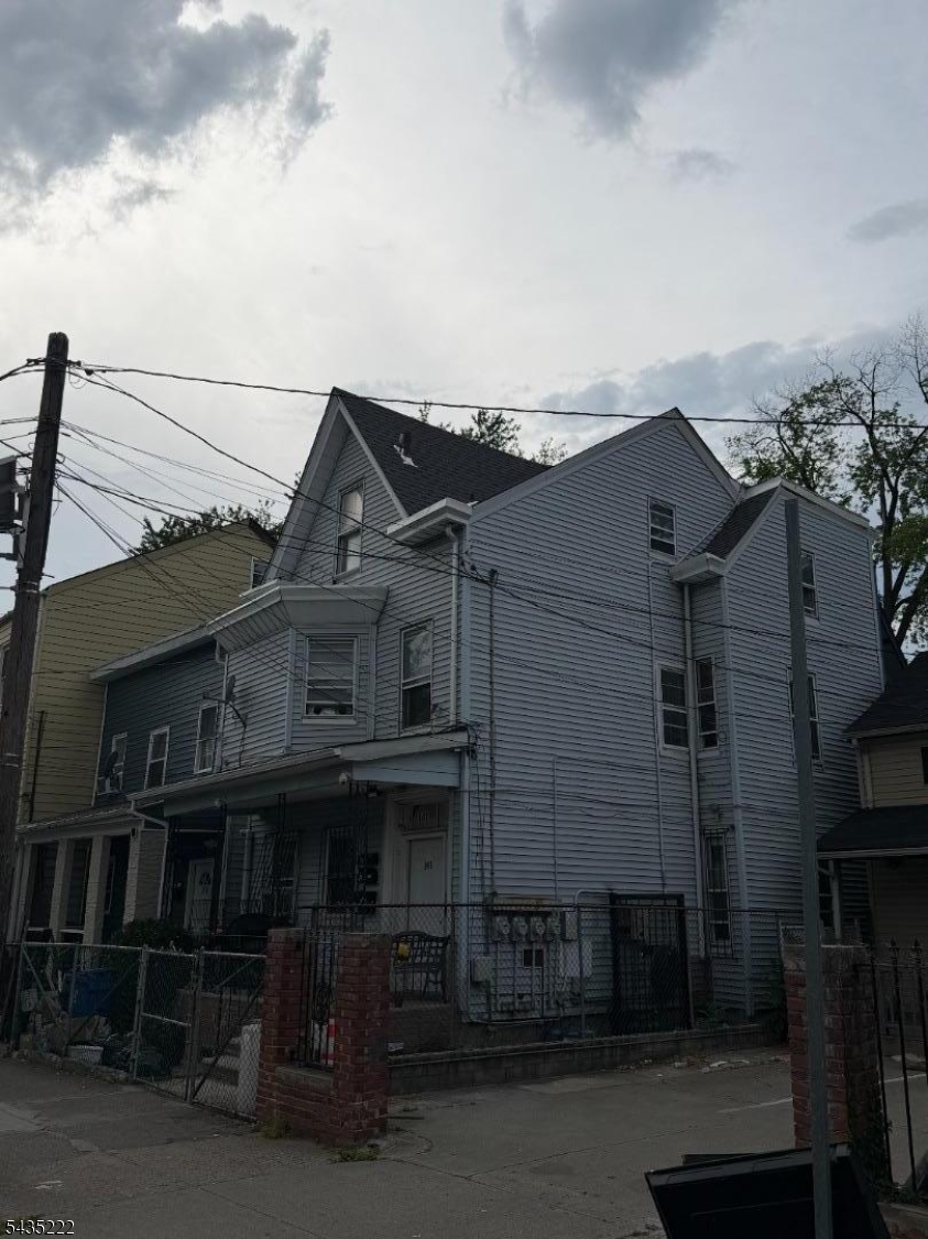 141 Park Avenue Paterson NJ 07501
