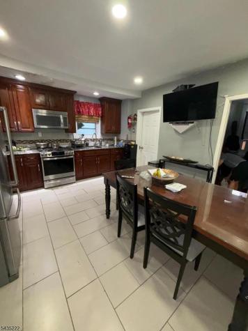 141 Park Avenue Paterson NJ 07501
