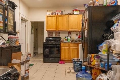411 S 15th Street Newark NJ 07103