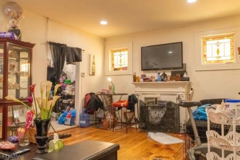 411 S 15th Street Newark NJ 07103