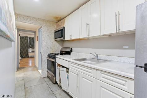 402 S 15th Street Newark NJ 07103