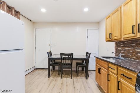 402 S 15th Street Newark NJ 07103
