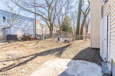 402 S 15th Street Newark NJ 07103