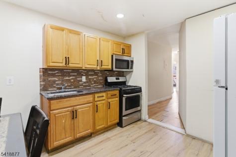 402 S 15th Street Newark NJ 07103