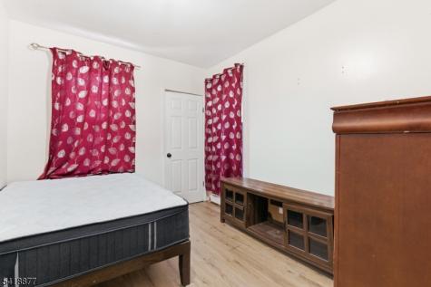 402 S 15th Street Newark NJ 07103