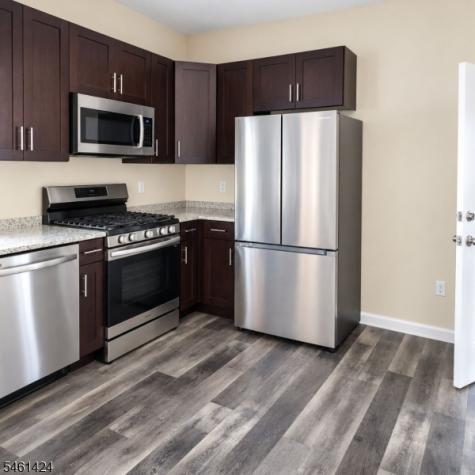 87 Arsdale Terrace East Orange NJ 07018