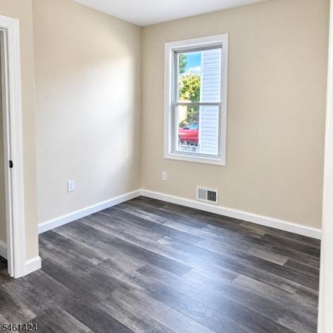 87 Arsdale Terrace East Orange NJ 07018