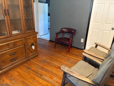 106 Smith Street Newark NJ 07106