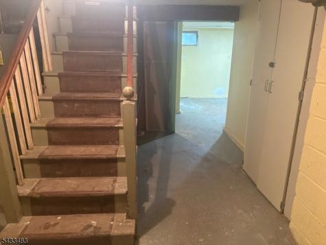106 Smith Street Newark NJ 07106