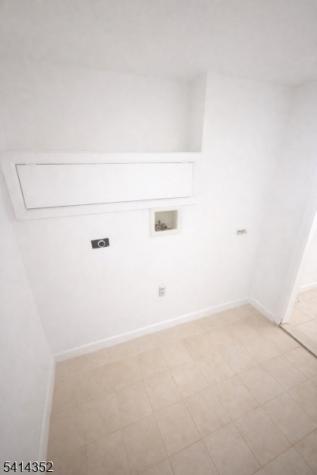 832 Parker Street Newark NJ 07104