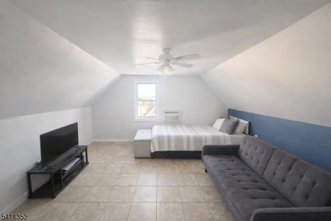 832 Parker Street Newark NJ 07104