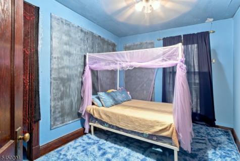 164 Vermont Avenue Newark NJ 07106