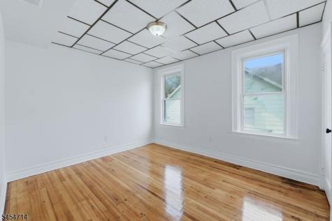 250 Elmwood Avenue East Orange NJ 07018