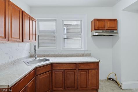 250 Elmwood Avenue East Orange NJ 07018