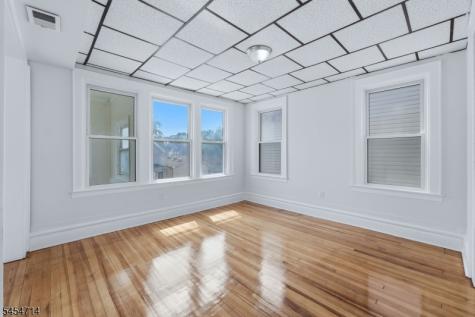 250 Elmwood Avenue East Orange NJ 07018