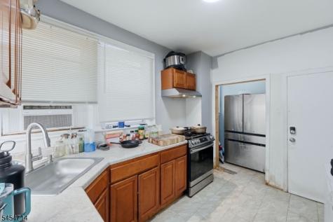250 Elmwood Avenue East Orange NJ 07018