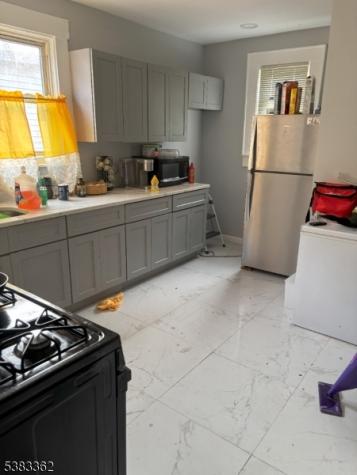 165 Brookside Avenue Irvington NJ 07111