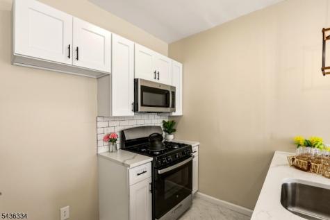 235 Lehigh Avenue Newark NJ 07112