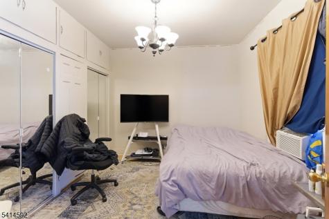 184 E 22nd Street Paterson NJ 07514