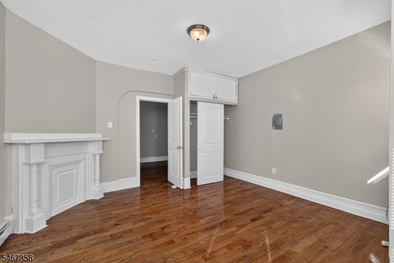 72 Summer Avenue Newark NJ 07104