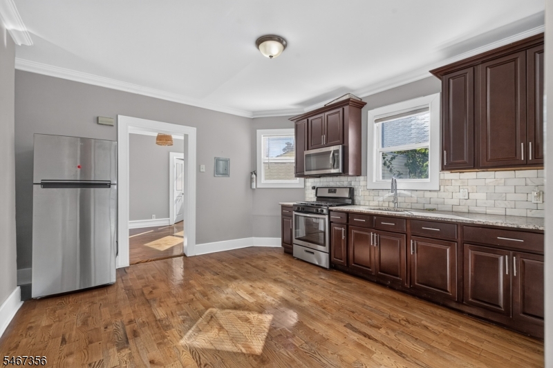72 Summer Avenue Newark NJ 07104