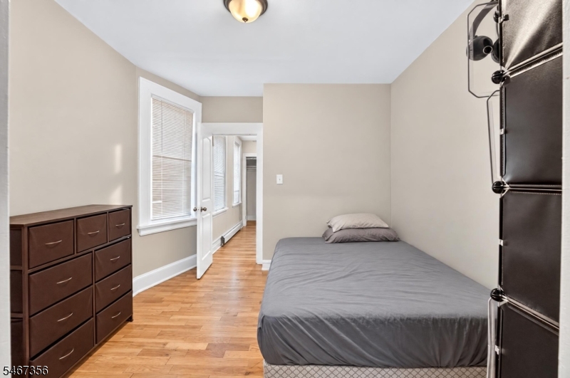 72 Summer Avenue Newark NJ 07104