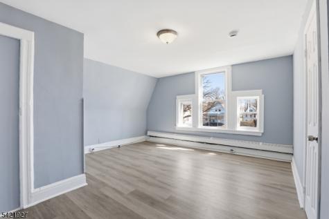 243 S Clinton Street East Orange NJ 07018