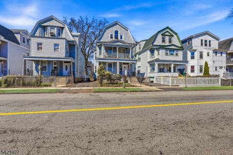243 S Clinton Street East Orange NJ 07018