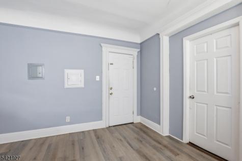 243 S Clinton Street East Orange NJ 07018